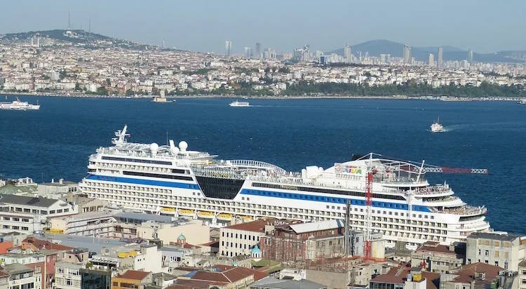 El Bósforo y la orilla asiática de Estambul, punto de partida del viaje de Estambul a Éfeso